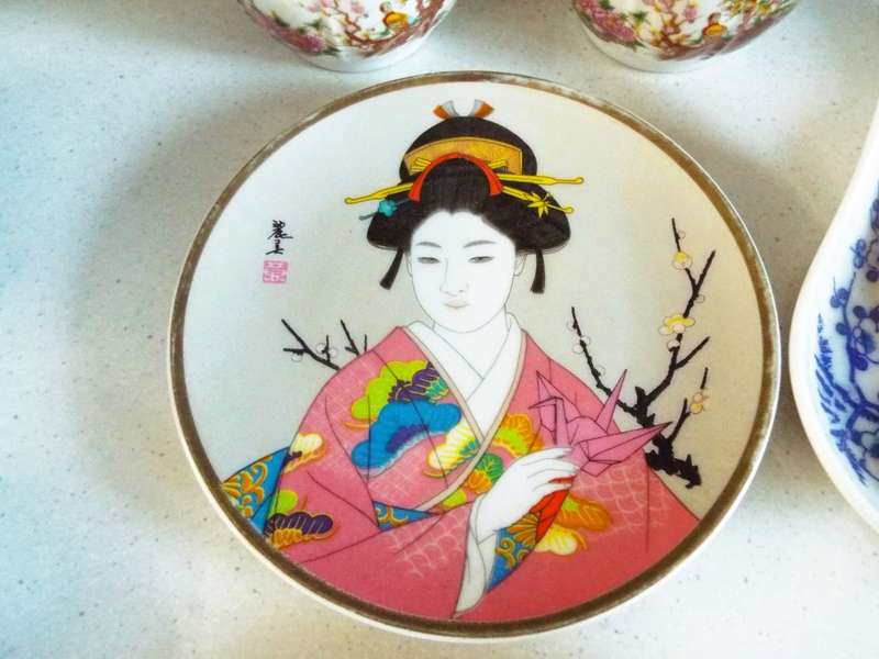 WOW,,,,, vintage lot nice Chinese porcelain big lot