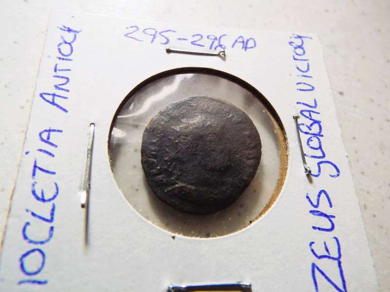 RARE ancient roman diocletia antioc 295-296AD  ZEUS GLOBAL VICTORY coin