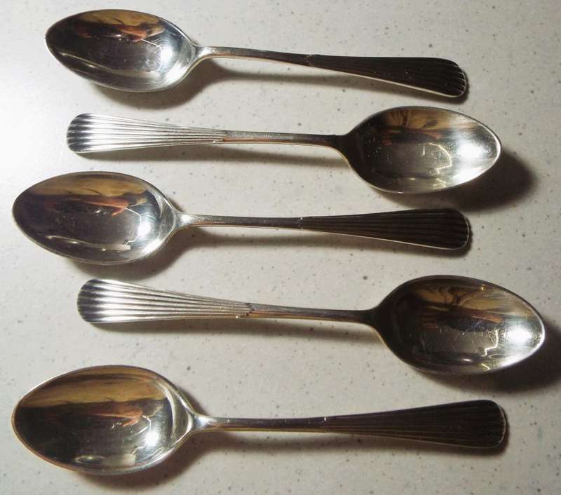 Antique English silver spoons x 5 , full of hallmarks 925 silver (84 gram)