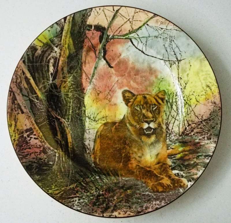 Vintage Royal Doulton England African Game Reserve Series Lioness Plate D6360