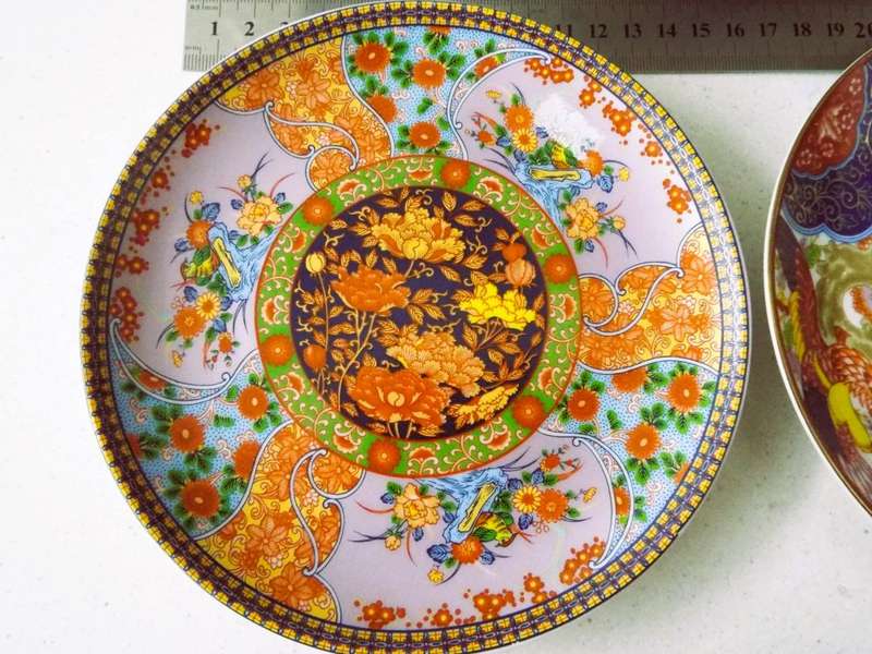 Vintage 3 x   Imari Plates as 1 lot ,don`t miss out