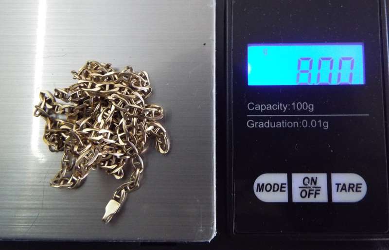 1895 silver zar 3d and solid  9ct gold chain 670mm long 8 gram
