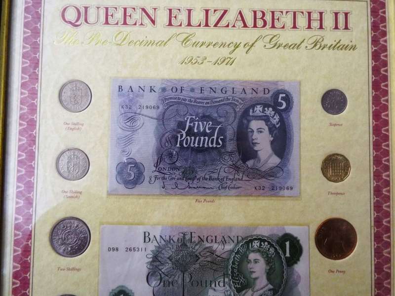 super RARE 1953 Queen Elizabeth II Royal Mint  Set 10 Coins and 3 notes  framed