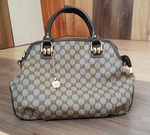 Elegant Gucci Style-Very good quality HANDBAG