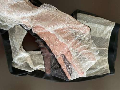 Transparent lace legging black and white