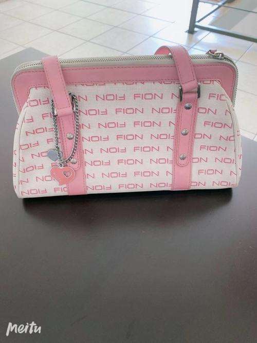 FION handbag excellence quality shoulder and handbag