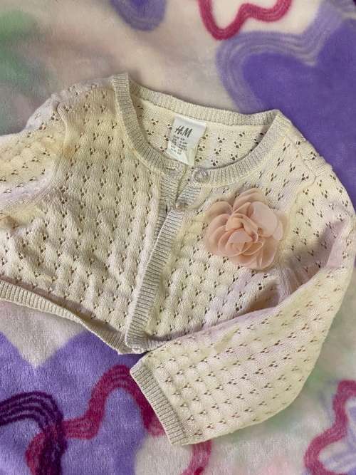 HandM Light Pink flower knitwear for baby 4-6M