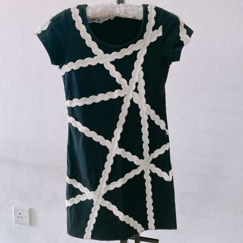 BLACK and WHITE FASHION DESIGN DRESSING Size S