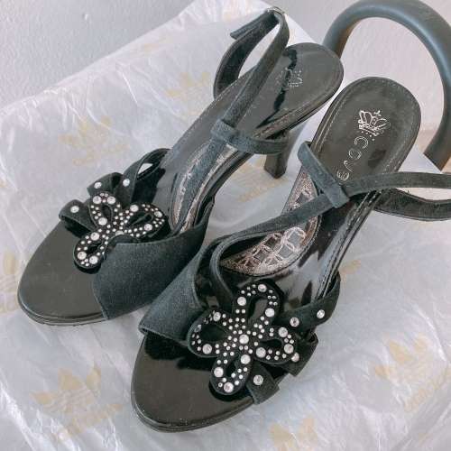COVER DIAMOND BUTTERFLY HIGH-HEELED SHOES Size 34