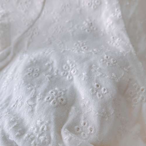 FOREVER NEW WHITE CRAVE DESIGN TOP 6