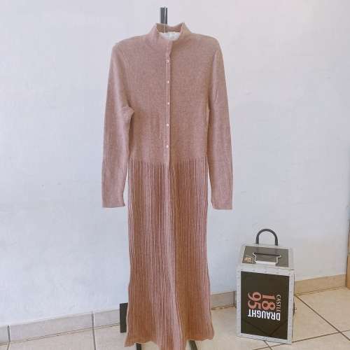 Milk tea color knitwear dressing M-L