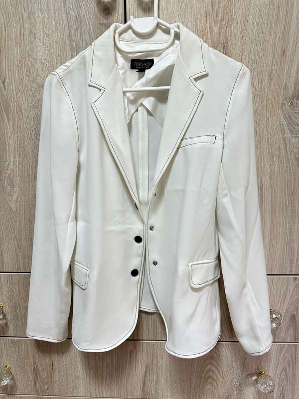 TOPSHOP WHITE CASUAL SUIT FOR LADY SIZE EUR36 US4