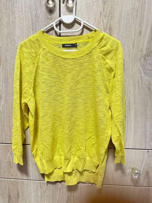 STUDIO W Bright Yellow Cool Summer T shirt for lady SIZE S