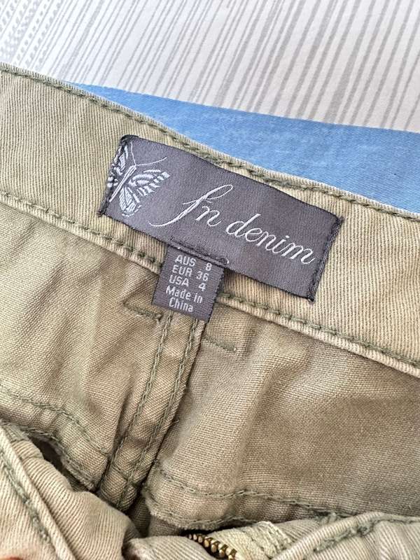 FOREVER NEW ARMY GREEN DENIM JEANS PANTS SIZE AUS8 EUR36 USA4