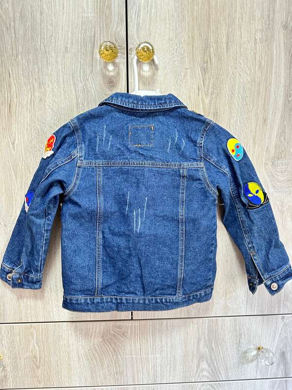 GIVENCHY DESIGN DENIM JEANS JACKETS FOR KIDS SIZE 4-6Y