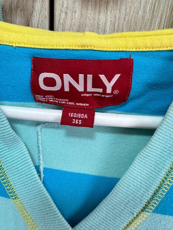 ONLY BRAND COLORFUL SUPER ELASTIC TOPS SIZE S