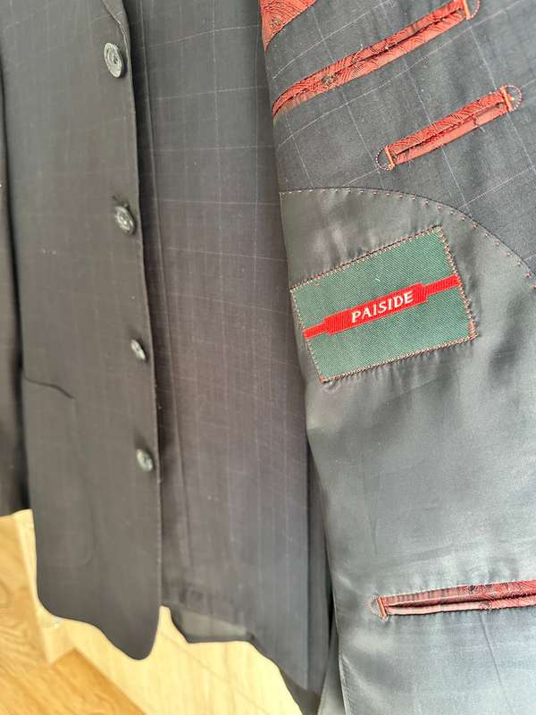 DARK BLUE SUIT FOR MEN INCL TOP AND PANTS SIZE L