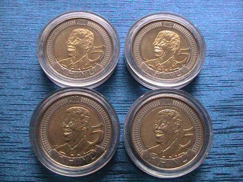*** 2008 Mandela 90th Birthday R5 - UNC - 4 Available in Quality Coin Capsules + BONUS ***