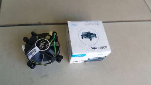 Socket 775 cpu fans (10)