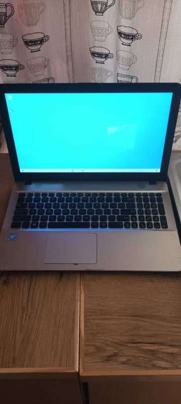 ASUS VIVOBOOK X540