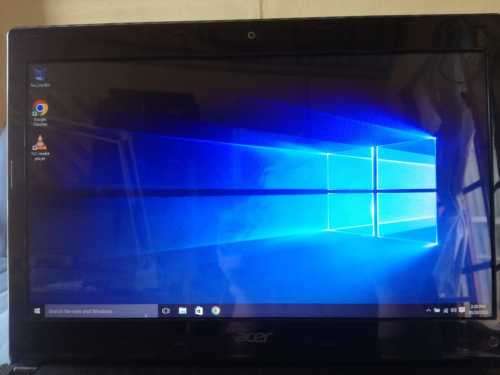 ACER 4752 i3 LAPTOP VERY GOOD CONDITION