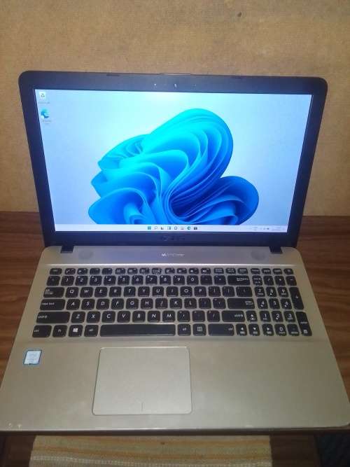 Asus X541U Core i3 6Th Gen| 4 Gig Ram| 1TB HHD| Windows 11| Good Battery Life