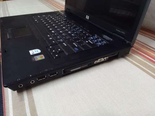 ****HP COMPAQ NX7400 LAPTOP****