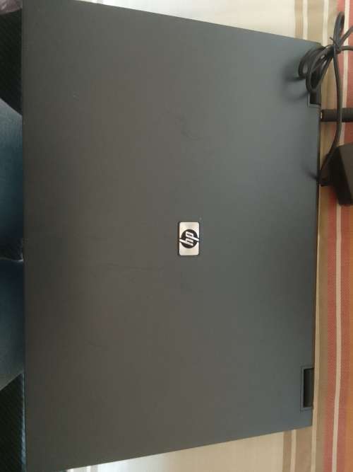 ****HP COMPAQ NX7400 LAPTOP****