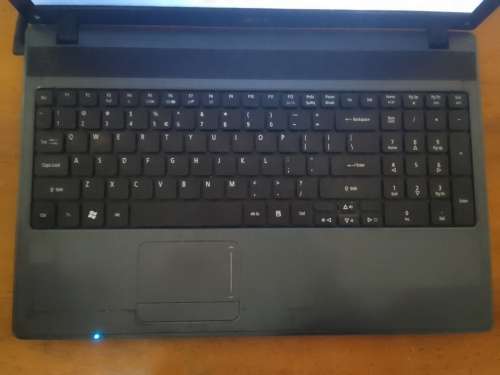 ACER ASPIRE CORE i3 CPU/4 GIG RAM/120 GIG HDD LAPTOP