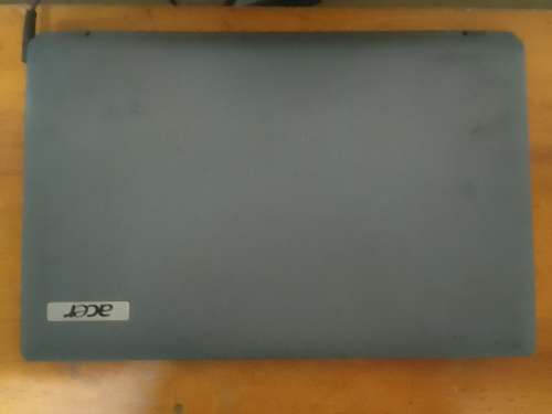 ACER ASPIRE CORE i3 CPU/4 GIG RAM/120 GIG HDD LAPTOP