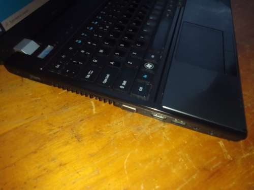 Acer TravelMate 5760 Core i5/8 Gig Ram/256 SSD/GeForce GT 520 Graphics