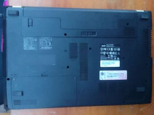 Acer TravelMate 5760 Core i5/8 Gig Ram/256 SSD/GeForce GT 520 Graphics