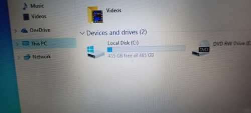 Pristine Condition Lenovo B570e Core i3/4 Gig Ram/500 Gig HDD Laptop