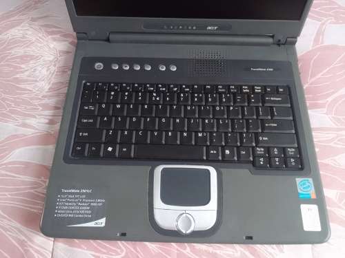 OLD MODEL ACER TRAVELMATE 2500 LAPTOP