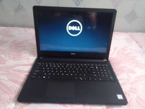 7TH Gen Core i5/8 Gig Ram/ 500 Gig HDD Dell 3567 Laptop