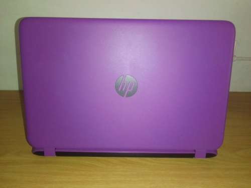 ***Absolutely Beautiful*** Hp Pavilion 15 Core i3 Laptop[PERFECT BATTERY LIFE]