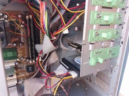 SAHARA/ASUS DESKTOP COMPUTER (RATHER OLD SPECS)