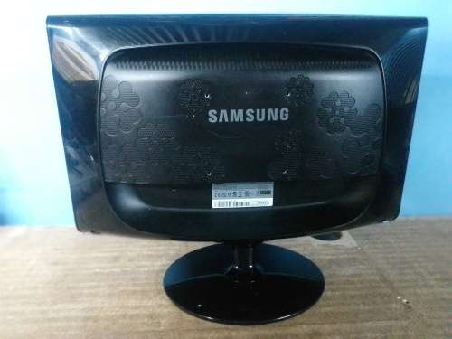 Samsung Syncmaster 2033SN (20`) 1600 x 900 pixels Black
