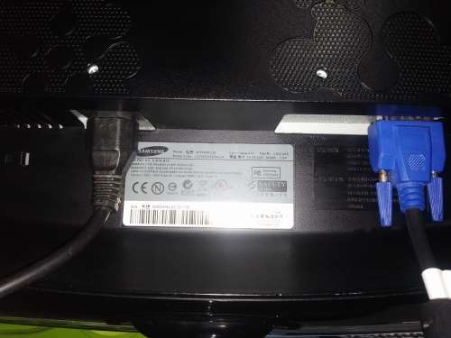 Samsung Syncmaster 2033SN (20`) 1600 x 900 pixels Black