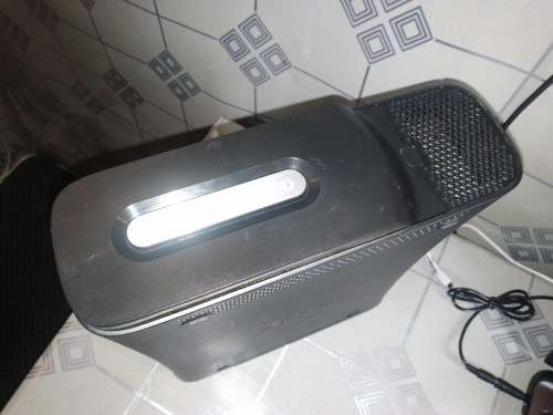 BLACK XBOX 360 120 GIG WITH 2 WIRELESS CONTROLLERS,HDMI,AV CABLE. POWER BRICK NOT INCL.