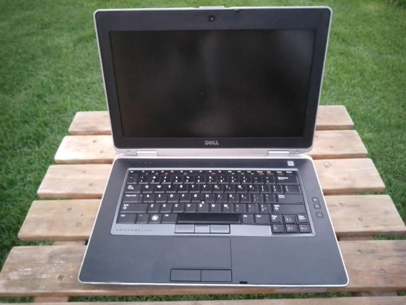 DELL Latitude E6430 - Core i7|8 Gig Ram|320 GIG HDD|Nvidia NVS 5200 GPU Laptop.