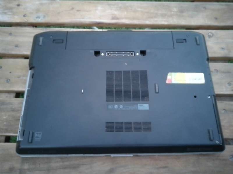 DELL Latitude E6430 - Core i7|8 Gig Ram|320 GIG HDD|Nvidia NVS 5200 GPU Laptop.