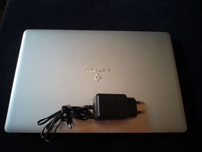 Connex Slim Book L1470 Notebook. Please Read  Before Bidding!