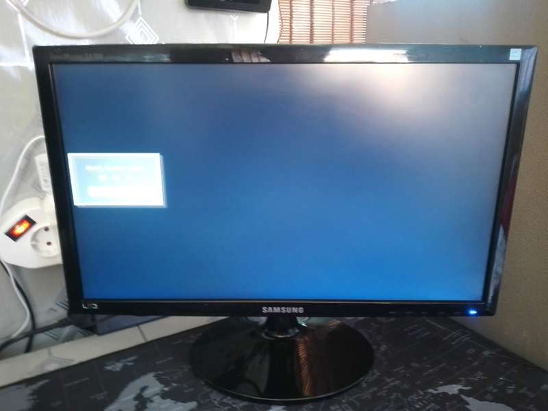 Samsung SyncMaster S20A300B 20` LED Computer Monitor