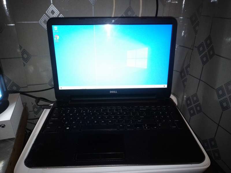 DELL VOSTRO 2521 LAPTOP