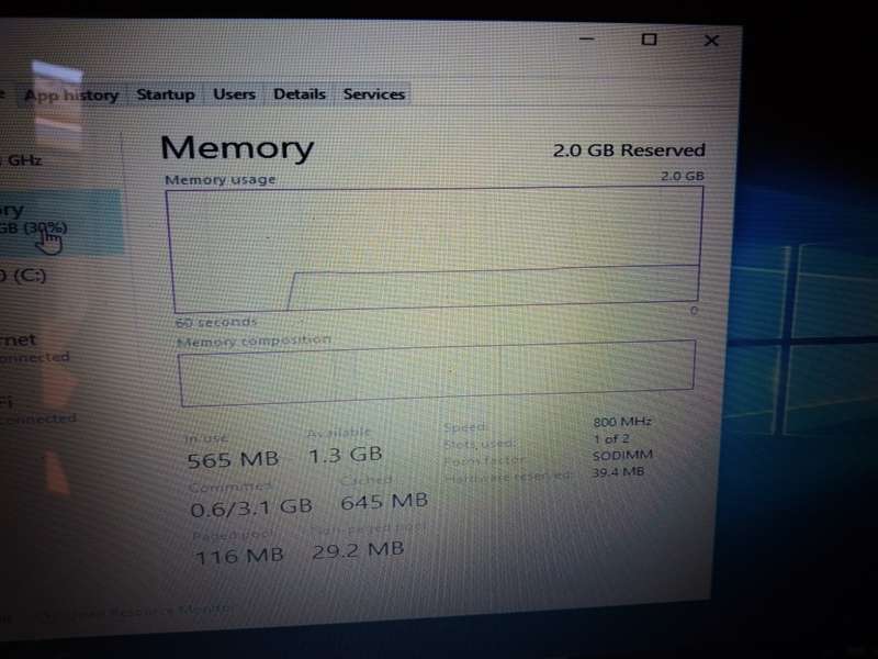 Great Condition __ Lenovo G550 Laptop