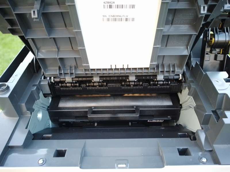 (RETAILS R4500) ALL IN ONE HP MFP 135a Laser Printer + Brand New Toner Installed