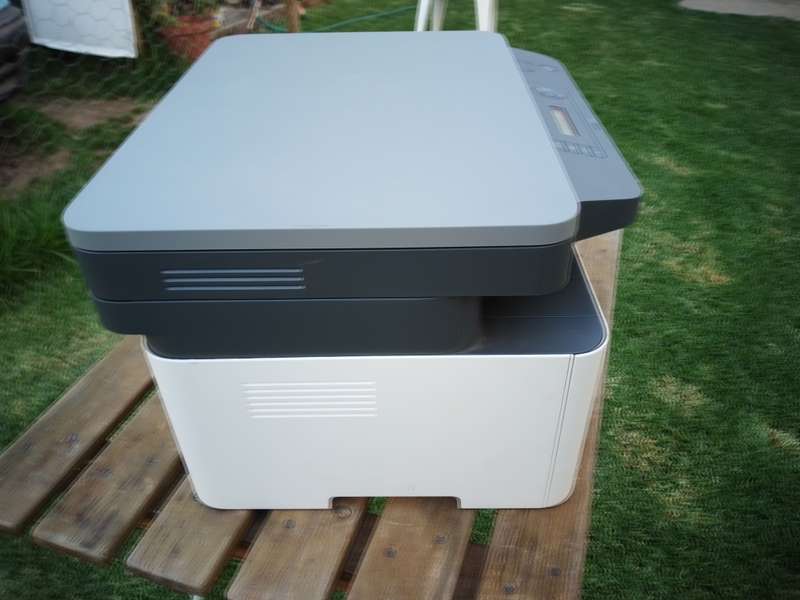 (RETAILS R4500) ALL IN ONE HP MFP 135a Laser Printer + Brand New Toner Installed