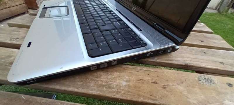 HUGE 17` HP Pavilion DV 9000 Laptop