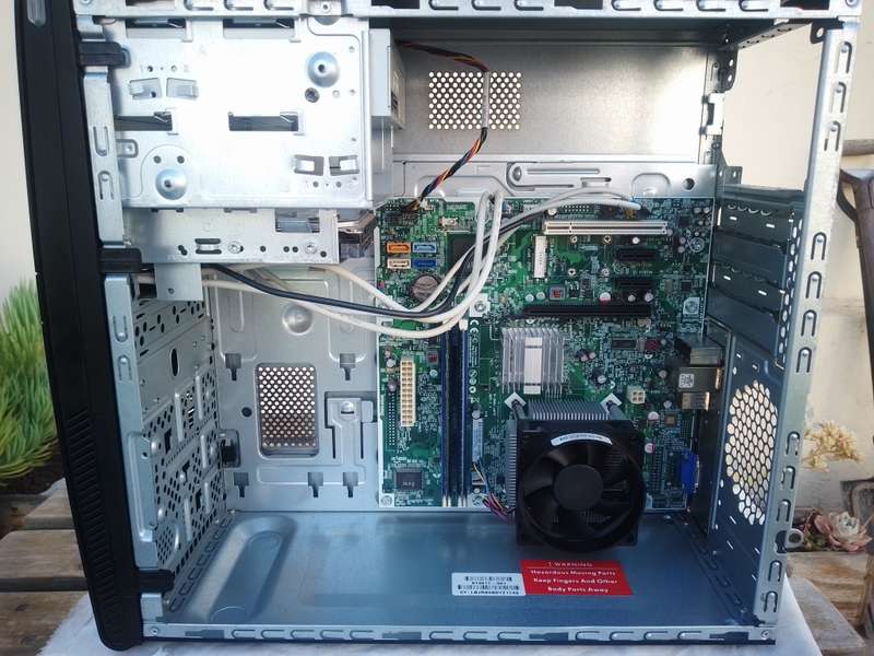 SUPER CLEAN ORIGINAL HP 500B MT DESKTOP COMPUTER - OPERATES VERY WELL